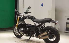 BMW R NINE T 2021