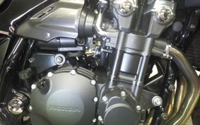 HONDA CB1300SB SUPER BOLDOR 2025 SC54
