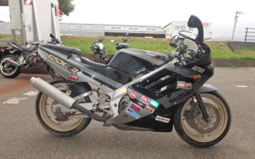 SUZUKI GSX-R250R GJ73A