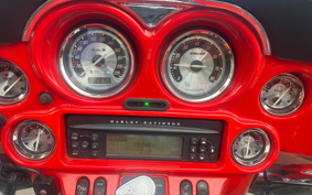 HARLEY FLHTCUSE1800CVO 2010 PR8