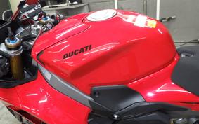 DUCATI PANIGALE V4 S 2025