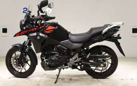 SUZUKI Vｽﾄﾛｰﾑ250A