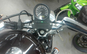 HARLEY XL883L 2010 CR2
