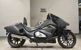 HONDA NM4 VULTUS -02 2016 RC82
