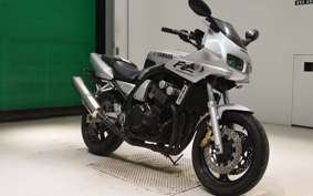 YAMAHA FZ400 1997 4YR