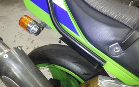 KAWASAKI ZRX400 1998 ZR400E