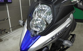 SUZUKI DL650 ( V-Strom 650 ) XTA 2022 C733M