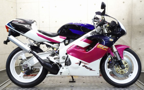 SUZUKI RGV250 VJ23A