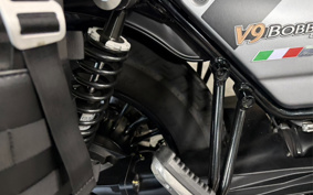 MOTO GUZZI V9BO BAR 2023 ZGUMA