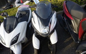 YAMAHA TRICITY 125 SE82J