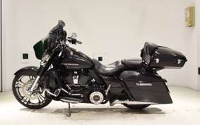 HARLEY FLHXSE 1870CVO 2016
