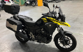 SUZUKI STROM 250 DS11A