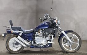 HONDA MAGNA 750 1987 RC28