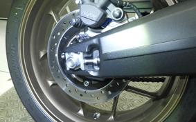 HONDA CB650R E-Clutch 2025 RH17