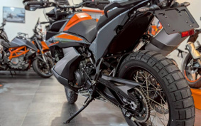 KTM 890 ADVENTURE	 2026 TS640