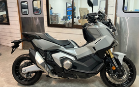 HONDA X-ADV 750 2025 RH21