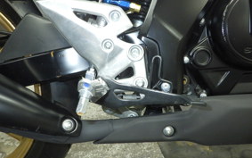 SUZUKI GSX-R125 2004 DL33B