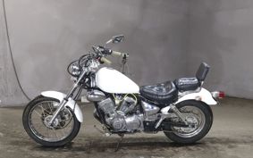 YAMAHA VIRAGO 250 3DM