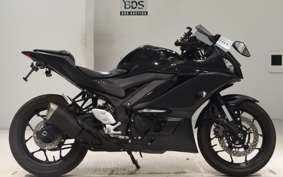 YAMAHA YZF-R3 2021