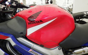 HONDA CBR600F 2001