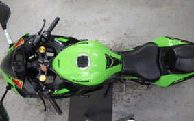 KAWASAKI ZX-25R 2002 ZX250E