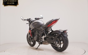 TRIUMPH TRIDENT 660 2023