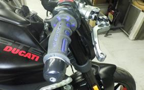 DUCATI MONSTER 937 + 2022