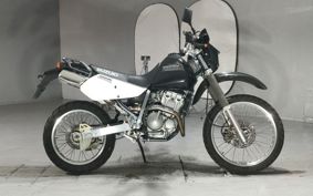SUZUKI DJEBEL250XC SJ45A