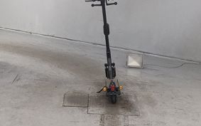 OTHER YADEA KS5 PRO ..