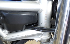 HONDA VTR 250 Gen. 2 2003 MC33