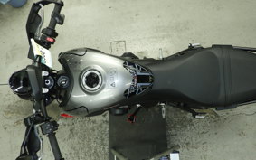 TRIUMPH TRIDENT 660 2023