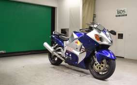 SUZUKI GSX-1300R HAYABUSA 2002