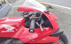 HONDA CBR600RR 2004 PC37