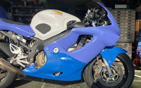 HONDA CBR600F PC35