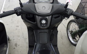 YAMAHA N-MAX SEG6J