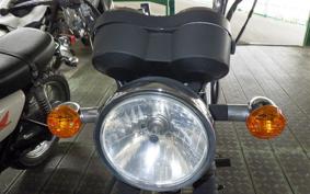 YAMAHA YB125SP 2005