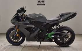 YAMAHA YZF-R1 2006