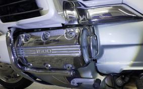 HONDA GL1500 GOLD WING SE 1999 SC22