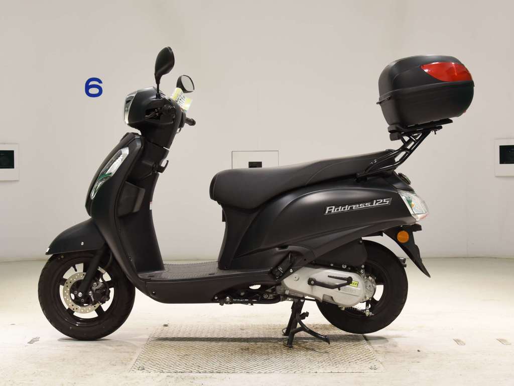 Фото Suzuki ADDRESS V125 Gen.2 2022 с японского аукциона