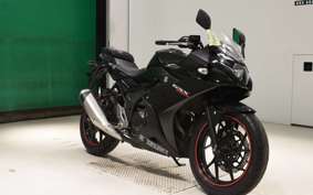 SUZUKI GSX250 R