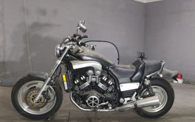 YAMAHA VMAX 2WEE