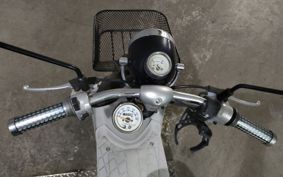 SUZUKI LET's 4 CA45A