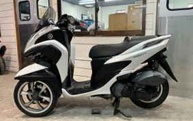 YAMAHA TRICITY 125 SE82J