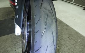 YAMAHA YZF-R1 2001