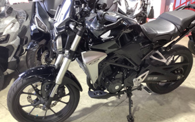 HONDA CB250R MC52