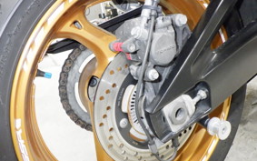 SUZUKI GSR600 A 2010