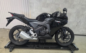 HONDA CBR125R JC50