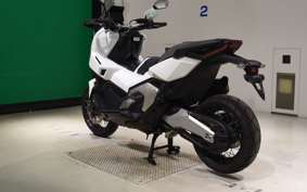 HONDA X-ADV 750 2025 RH21