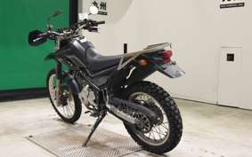 YAMAHA SEROW 250 2015 DG11J
