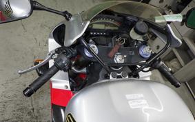 HONDA RVT1000R 2001